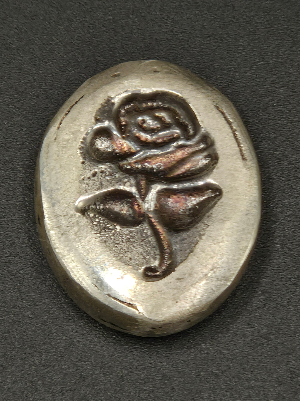 32.24g Hand Poured Silver Rose Round – NabCoins Incuse Design