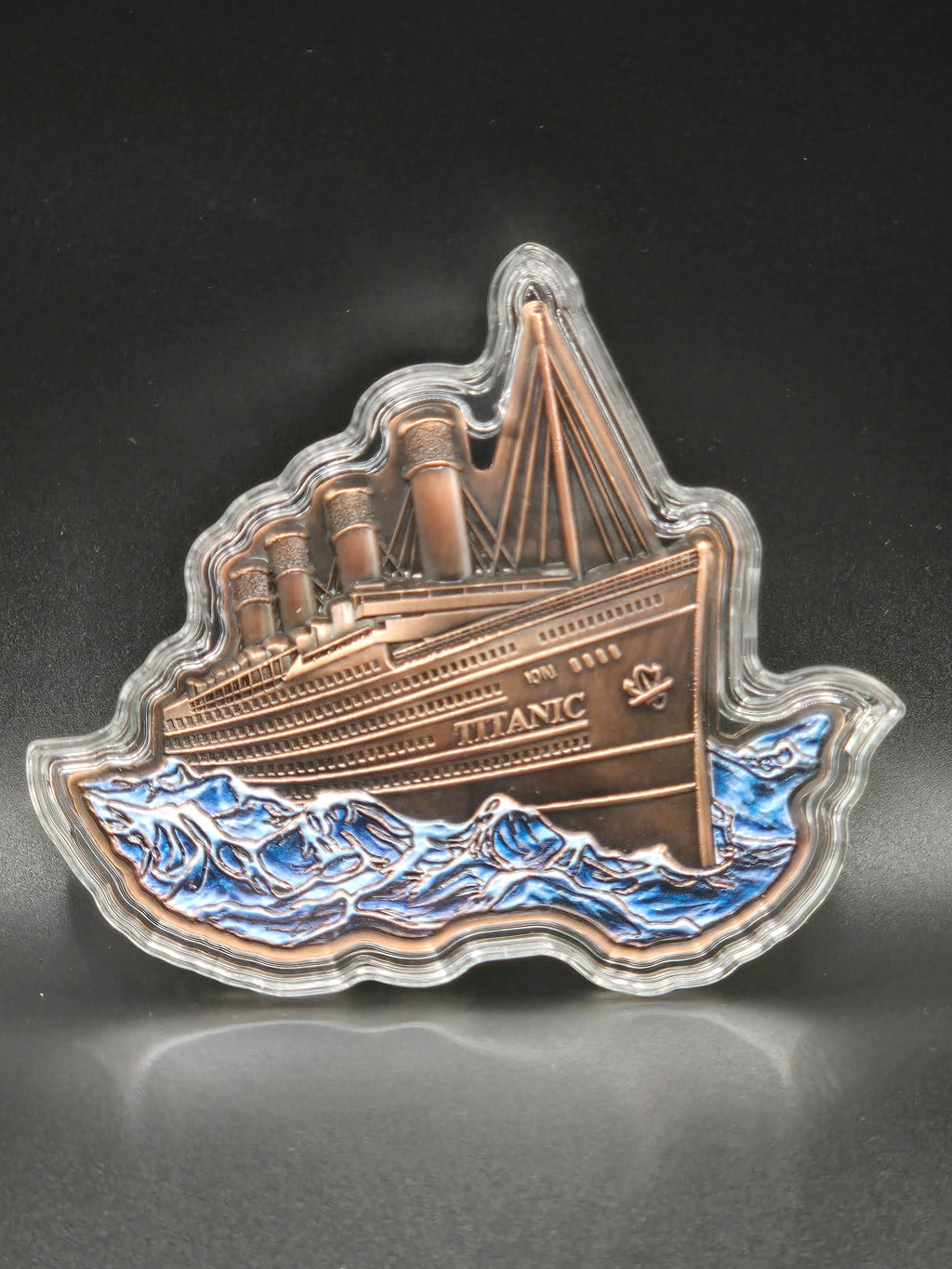 Titanic 5 oz Shaped Copper Round – Colorized RMS Titanic Design – .999 Fine Copper