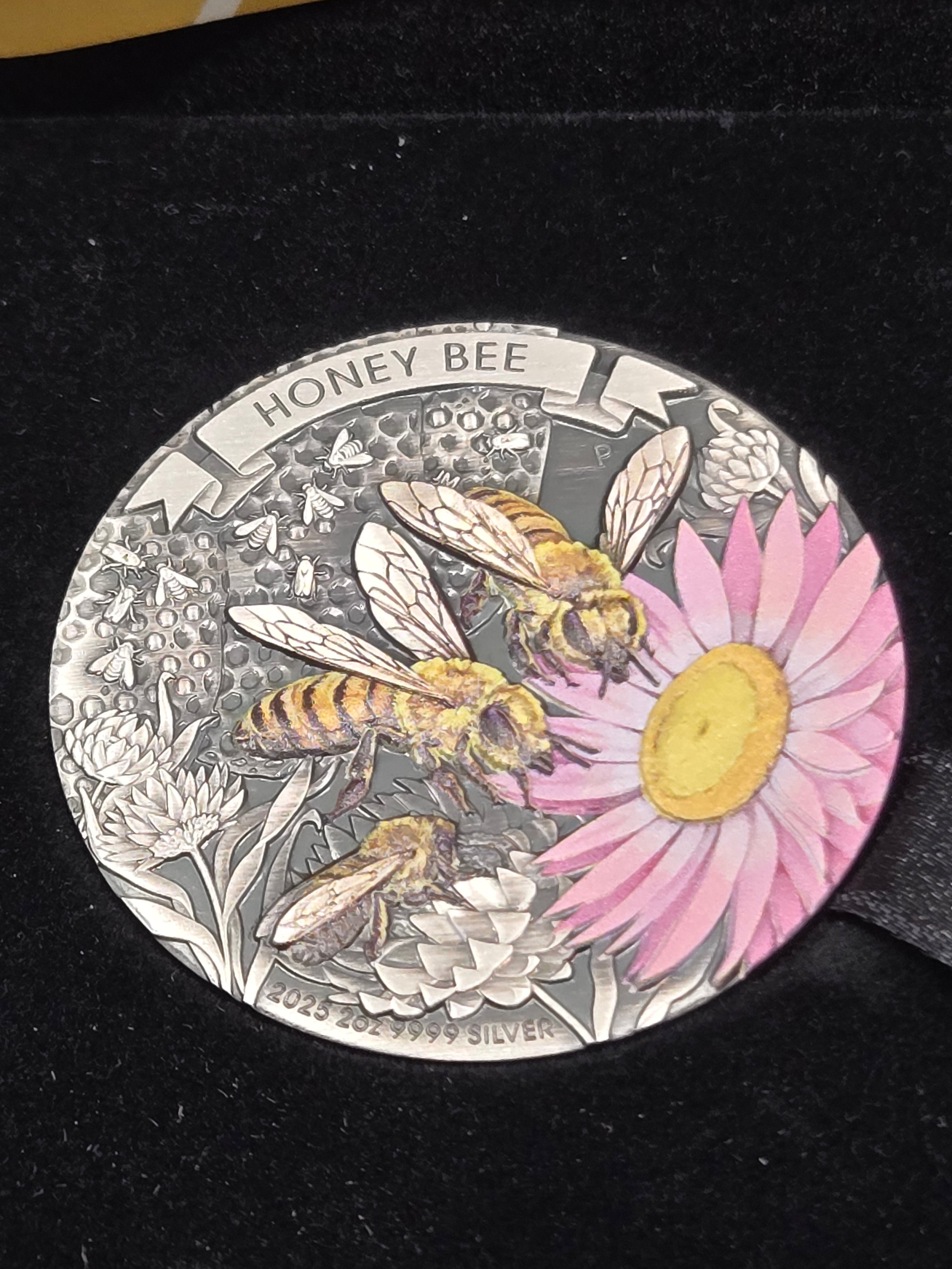 2025 Honey Bee 2 oz Silver Antiqued Colorized Coin – Perth Mint – Limited Mintage 2,000 – With Box & COA