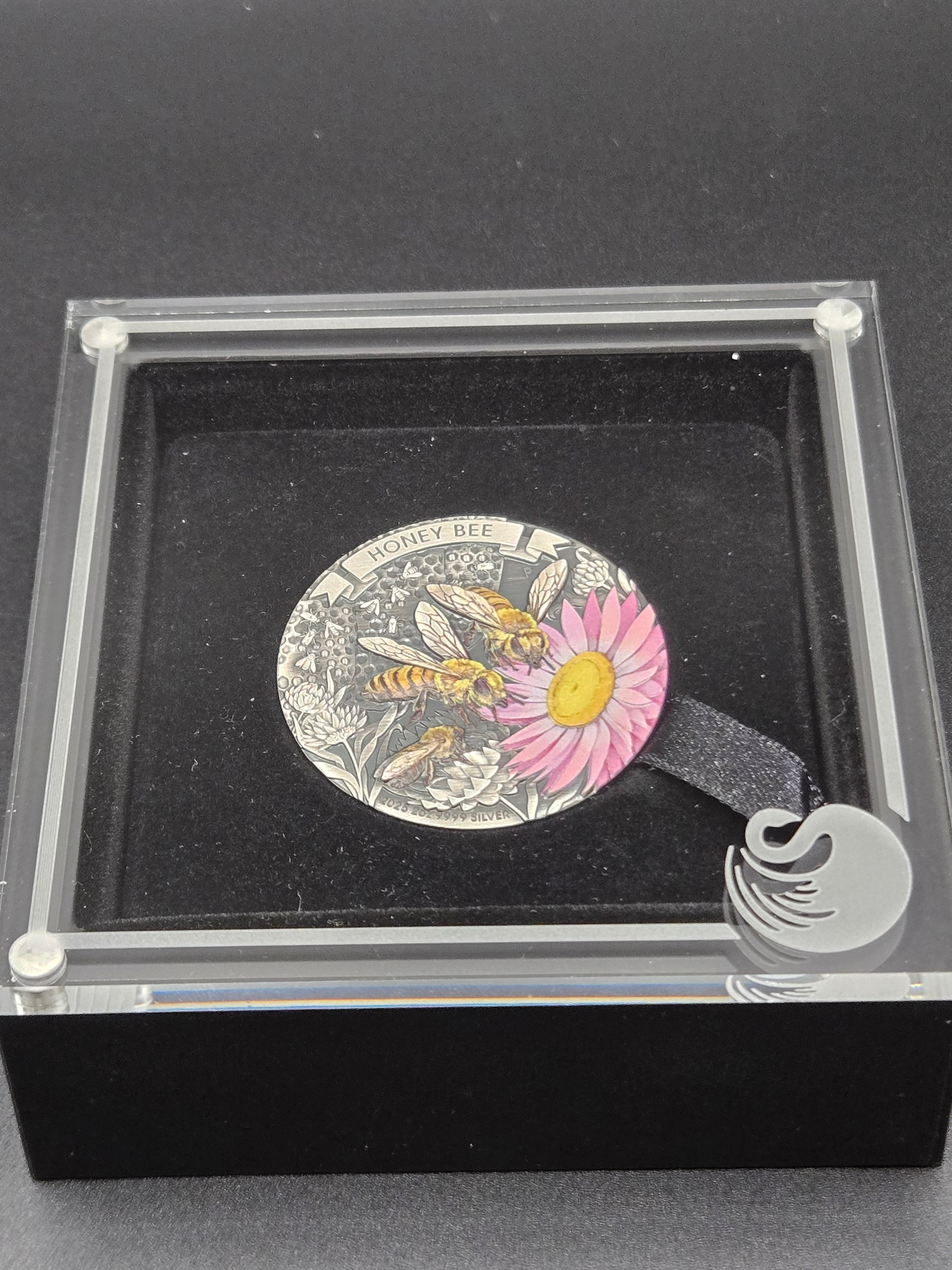 2025 Honey Bee 2 oz Silver Antiqued Colorized Coin – Perth Mint – Limited Mintage 2,000 – With Box & COA